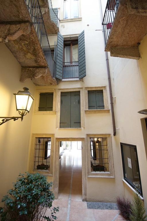 B&B Bijoux Verona Exterior foto